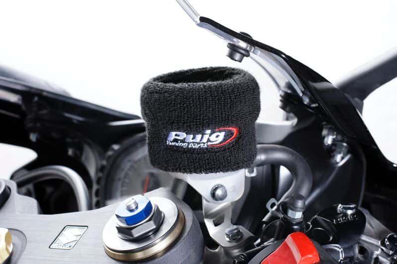 Glove for front brake tank PUIG 5208N Crni